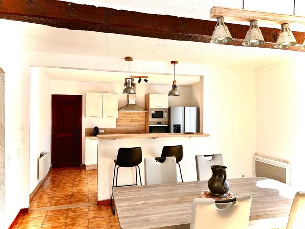 Mougins Tzang : Maison de plain pied, 4 chambres, jardin et piscine au calme