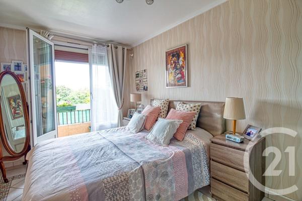 Appartement F3 à vendre  3 pièces - 69 m2 ERMONT - 95