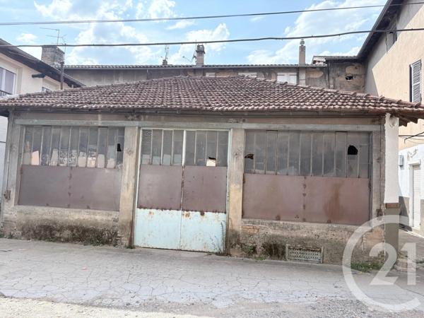 à vendre  137 m 2   BELLEVILLE  - 69