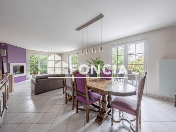 À vendre Maison 7 pièces 195 m² - Pessac 33600