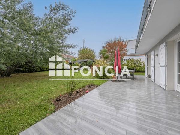 À vendre Maison 7 pièces 195 m² - Pessac 33600