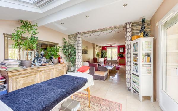 Maison à vendre    5 pièces • 177 m2 Gournay-sur-Marne