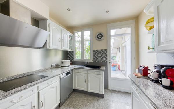 Maison à vendre    5 pièces • 177 m2 Gournay-sur-Marne