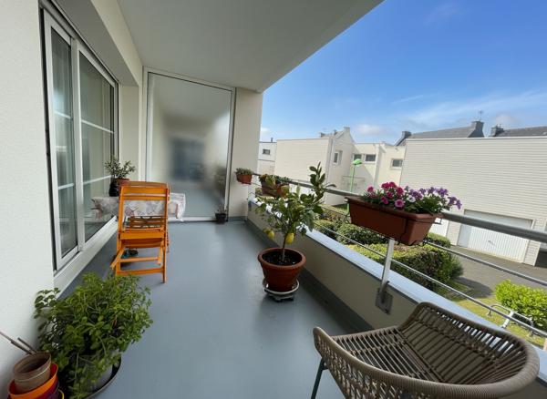 Appartement à vendre à Vannes 2 pièces 45 m² ascenseur balcon garage parking