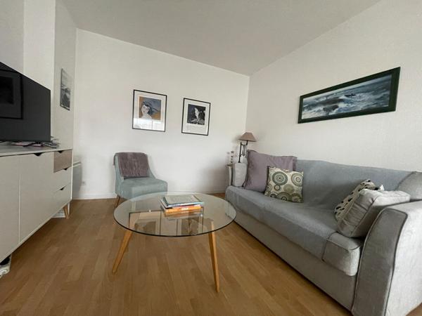 Appartement à vendre à Vannes 2 pièces 45 m² ascenseur balcon garage parking