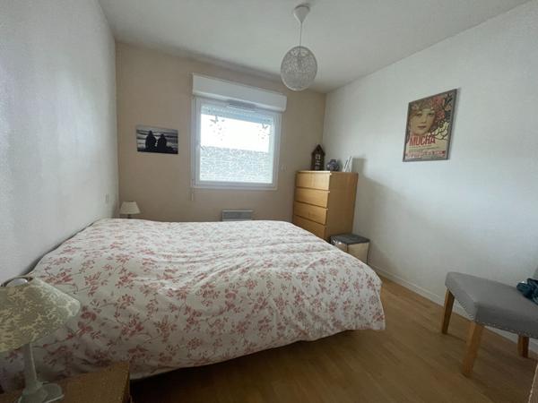 Appartement à vendre à Vannes 2 pièces 45 m² ascenseur balcon garage parking