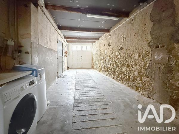 Maison à vendre 6 pièces 240 m² Sallèles-d'Aude