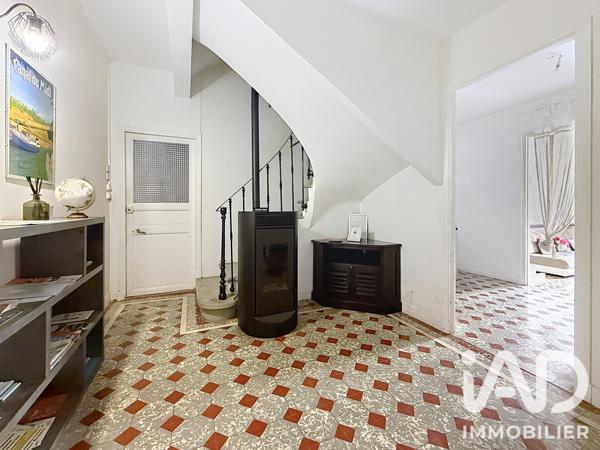 Maison à vendre 6 pièces 240 m² Sallèles-d'Aude