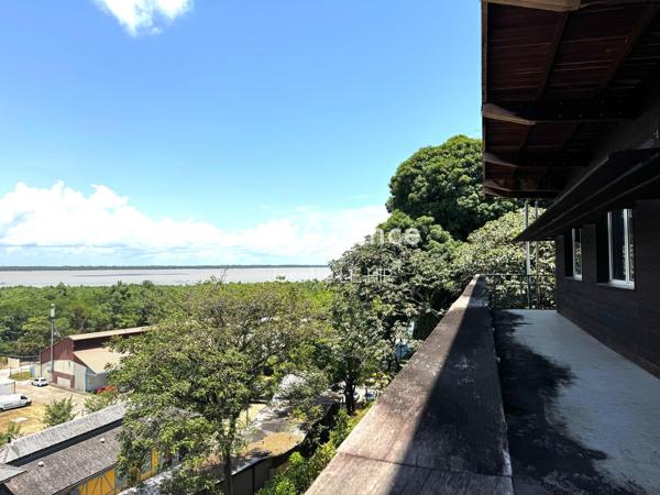 Bureaux à CAYENNE, 97300 - 20 pièces 667m²