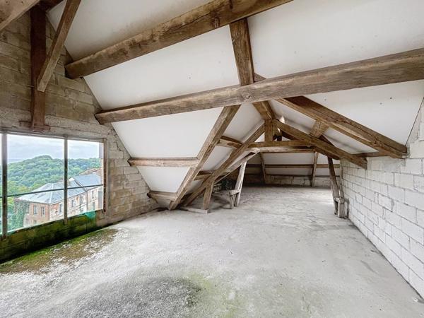 Vente Immeuble 3 pièces 235 m2 à Laon