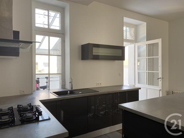 Maison à vendre  4 pièces - 140 m2 ANGOULEME - 16