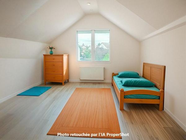Belle opportunité : maison à rénover entièrement sur terrain de 550 M2