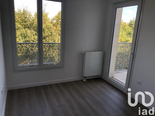Appartement à vendre 3 pièces 63 m² Montigny-le-Bretonneux