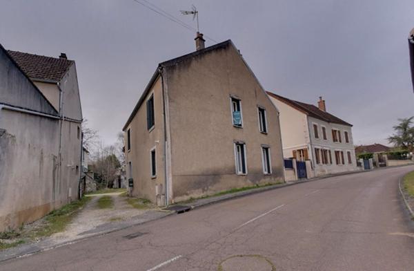 Maison composée de 2 appartements