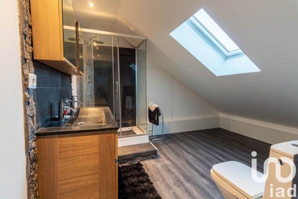 Maison traditionnelle 6 pièces de 135 m² à Beynes (78650)