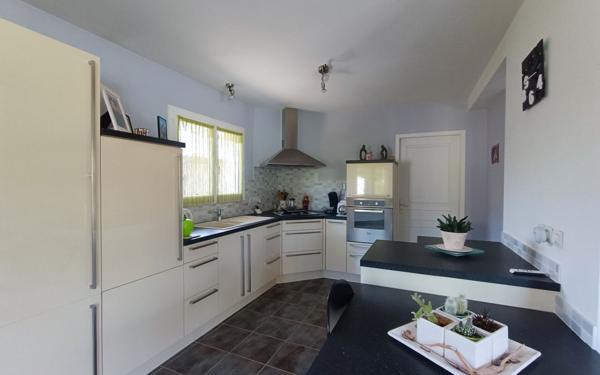 Maison à vendre    5 pièces •  Vallières