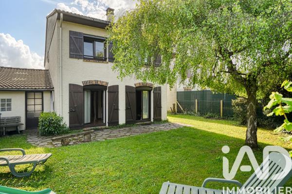 Maison à vendre 6 pièces 106 m² Saint-Brice-sous-Forêt