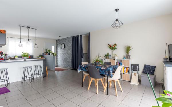 Maison à vendre    4 pièces •  Parentis-en-Born