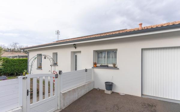 Maison à vendre    4 pièces •  Parentis-en-Born