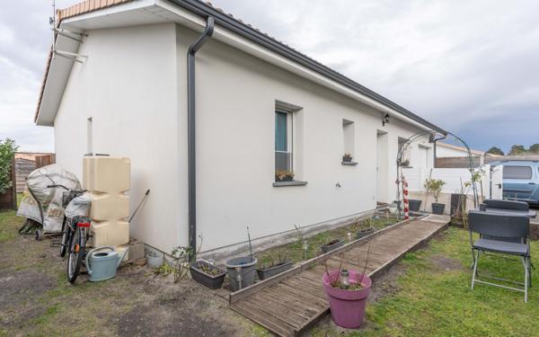 Maison à vendre    4 pièces •  Parentis-en-Born