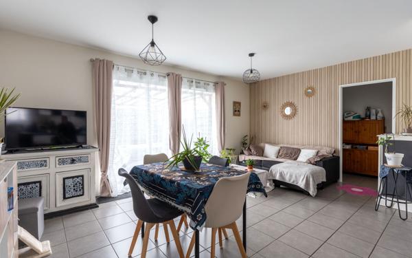 Maison à vendre    4 pièces •  Parentis-en-Born