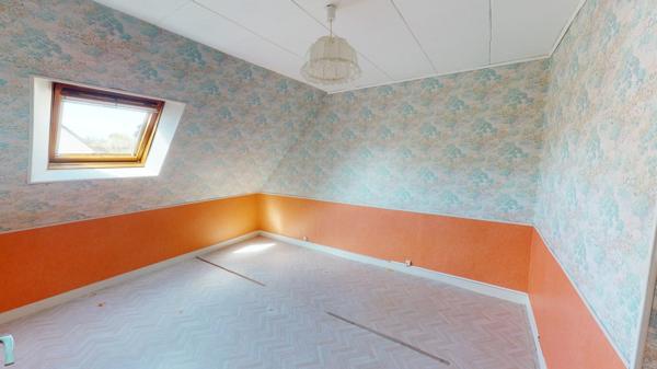 Pavillon à Douvres La Delivrande avec un grand terrain