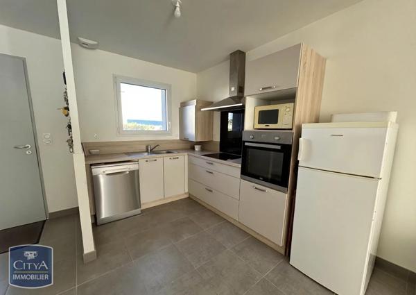 Maison à louer 3 pièces 70.79m² Laval (53000)