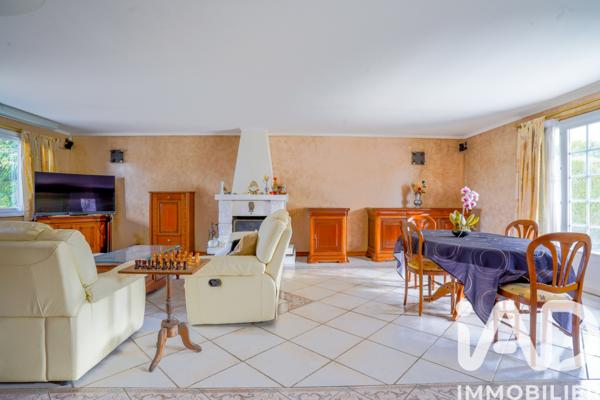Maison à vendre 6 pièces 160 m² Maurepas