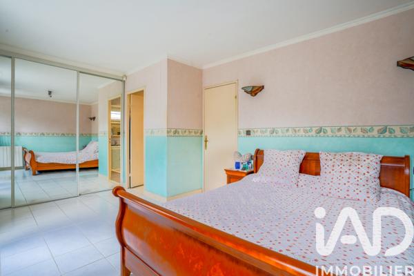 Maison à vendre 6 pièces 160 m² Maurepas