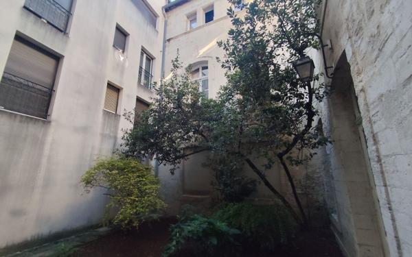 Appartement à vendre    2 pièces • 53 m2 Avignon