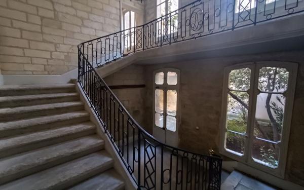 Appartement à vendre    2 pièces • 53 m2 Avignon