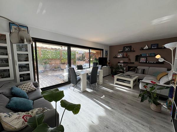 Hyères- Appartement T3 - 72m² - Garage - Terrasse 35 m²