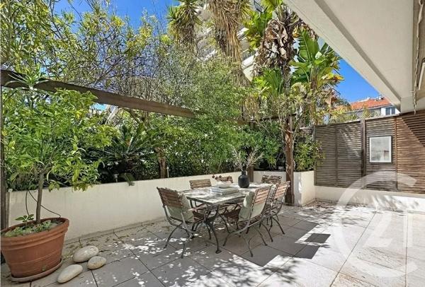 Maison à vendre  6 pièces - 115 m 2   CANNES  - 06