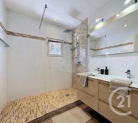 Maison à vendre  6 pièces - 115 m 2   CANNES  - 06