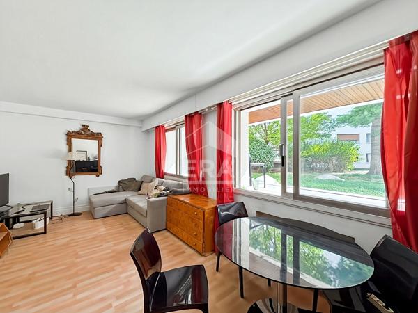 Paris 16e - Appartement 47 m² en entresol