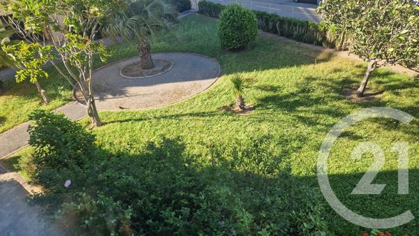 Appartement F3 à vendre  3 pièces - 70,11 m 2   FREJUS  - 83