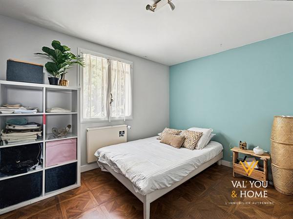 Centre Bourg-Eglise de CHARLY - Maison de famille 243 m² hab - 4 chambres dont une suite parentale de plain-p