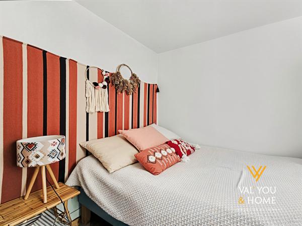Centre Bourg-Eglise de CHARLY - Maison de famille 243 m² hab - 4 chambres dont une suite parentale de plain-p