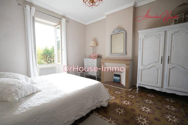 Maison à vendre 6 pièces de 228 m²