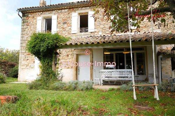 Maison à vendre 6 pièces de 228 m²