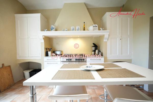 Maison à vendre 6 pièces de 228 m²