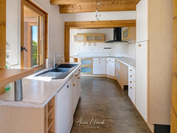 CHALET 7 PIECES LA ROCHE SUR FORON (74)