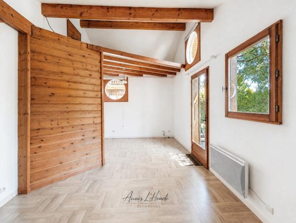 CHALET 7 PIECES LA ROCHE SUR FORON (74)