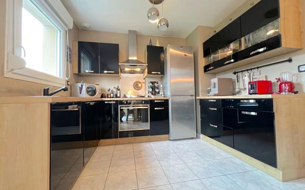 Maison à vendre    4 pièces • 76,36 m2 Noyelles-Godault