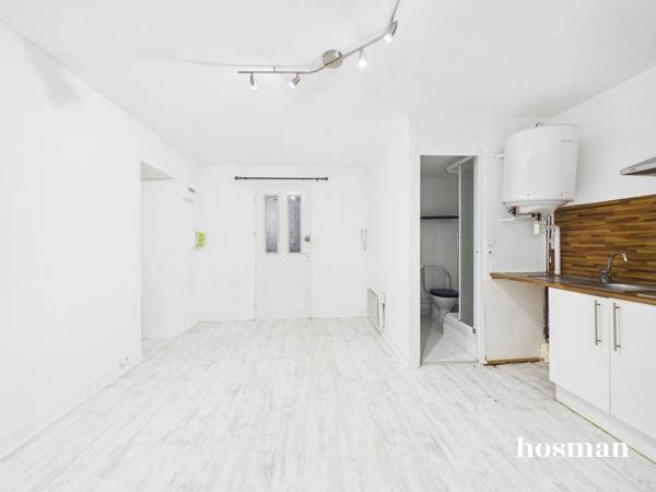 Appartement 2 pièces - 30 m² - 2ème étage - Hyper-centre, rue des Carmélites à Nantes