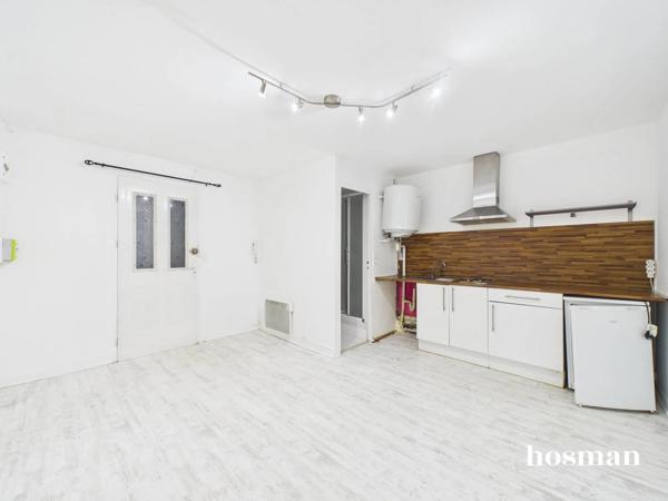 Appartement 2 pièces - 30 m² - 2ème étage - Hyper-centre, rue des Carmélites à Nantes