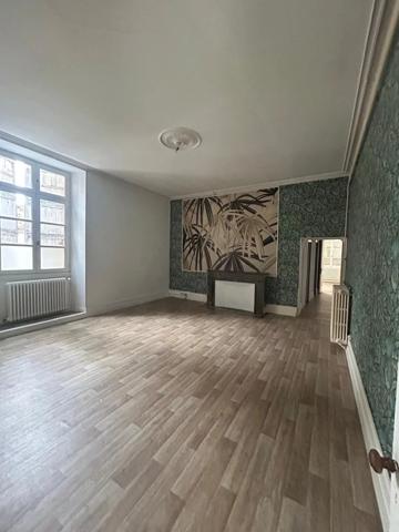 Immobilier Condom (32100) – Appartement 138m2 – 133 000 €