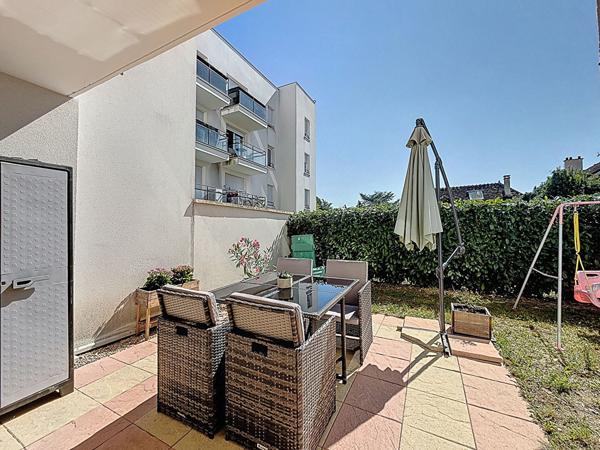 Rare sur le secteur - Appartement centre ville de Meaux - 3 pièces - 2 chambres - une place de parking et un jardin