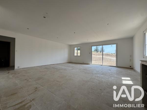 Maison à vendre 4 pièces 98 m² Revest-du-Bion