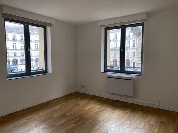 Appartement à vendre Nantes - 2 pièces, 44m² avec 1 chambre(s) à 129 840€ - AJP Immobilier Nantes Ouest